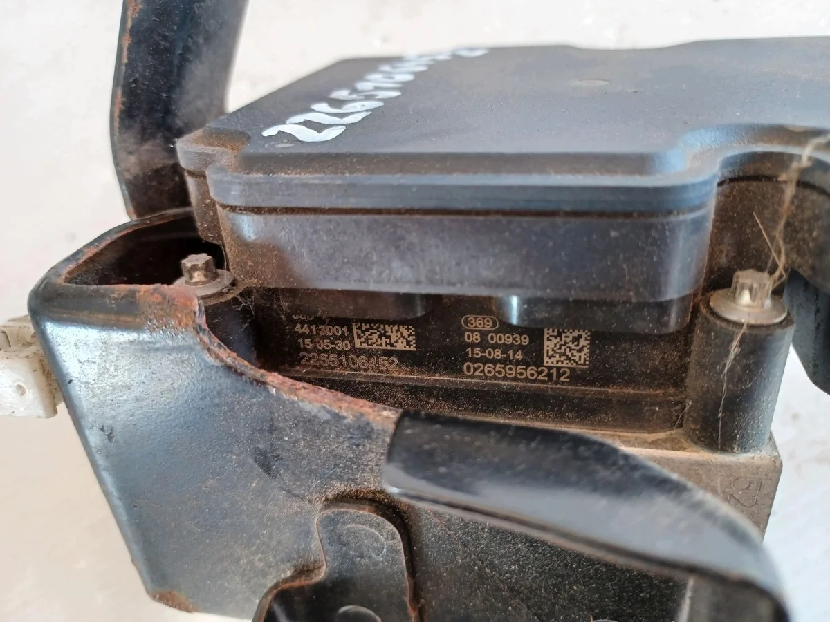 SUBARU XV I LIFT 2.0B Pompe ABS image 5