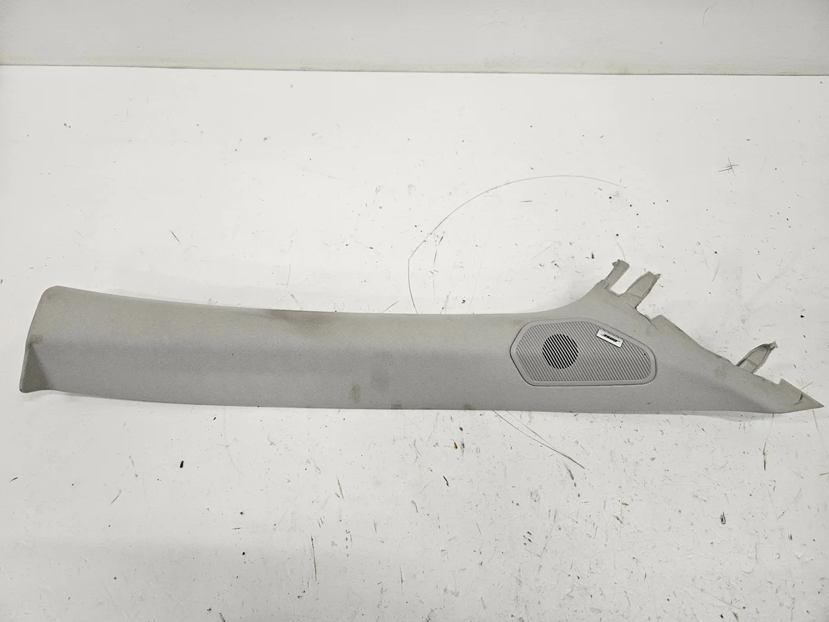 Renault Captur II Cache Pilier Droit Bose