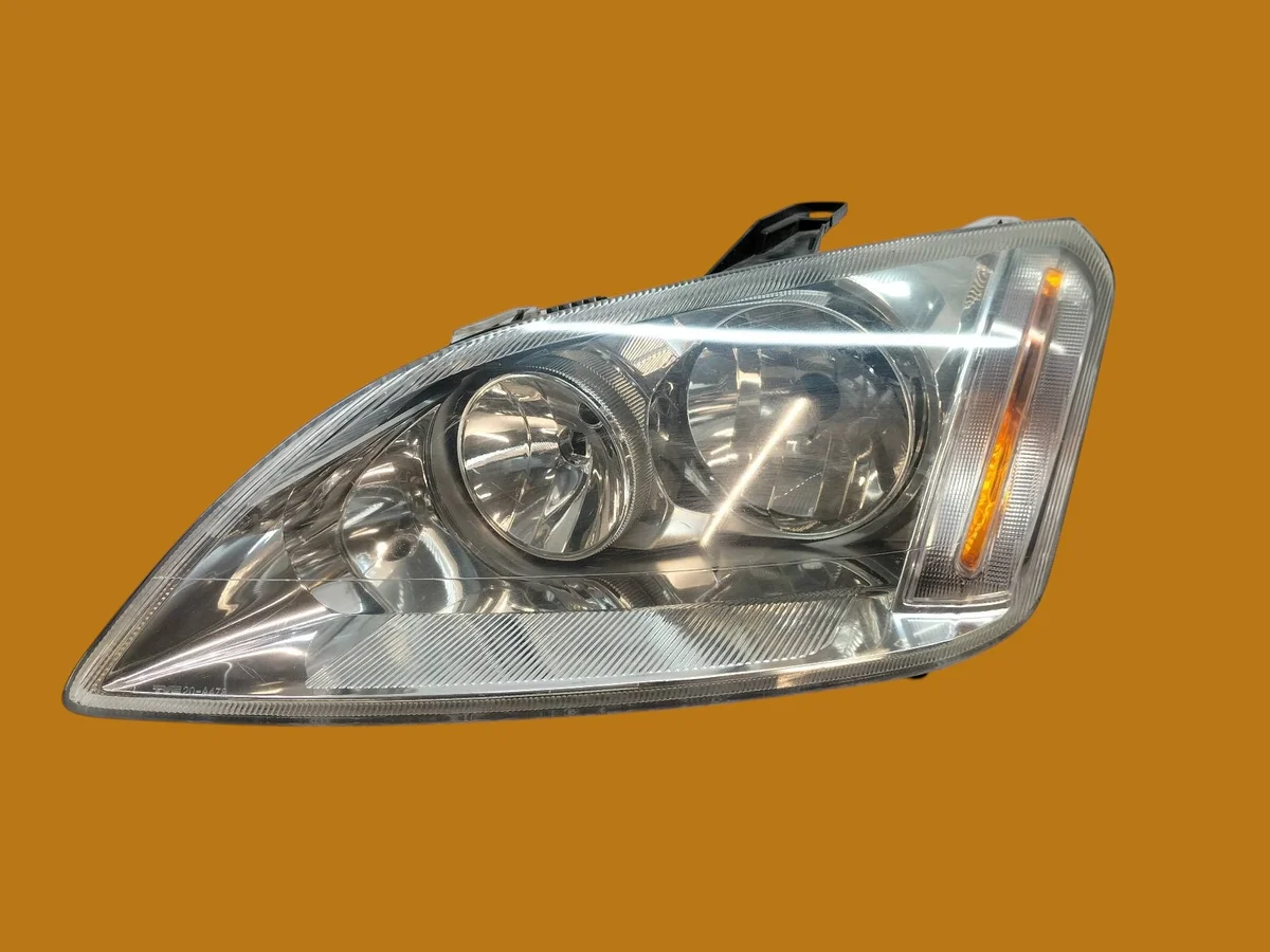 Lampada Sinistra Ford Focus C-Max I Usata