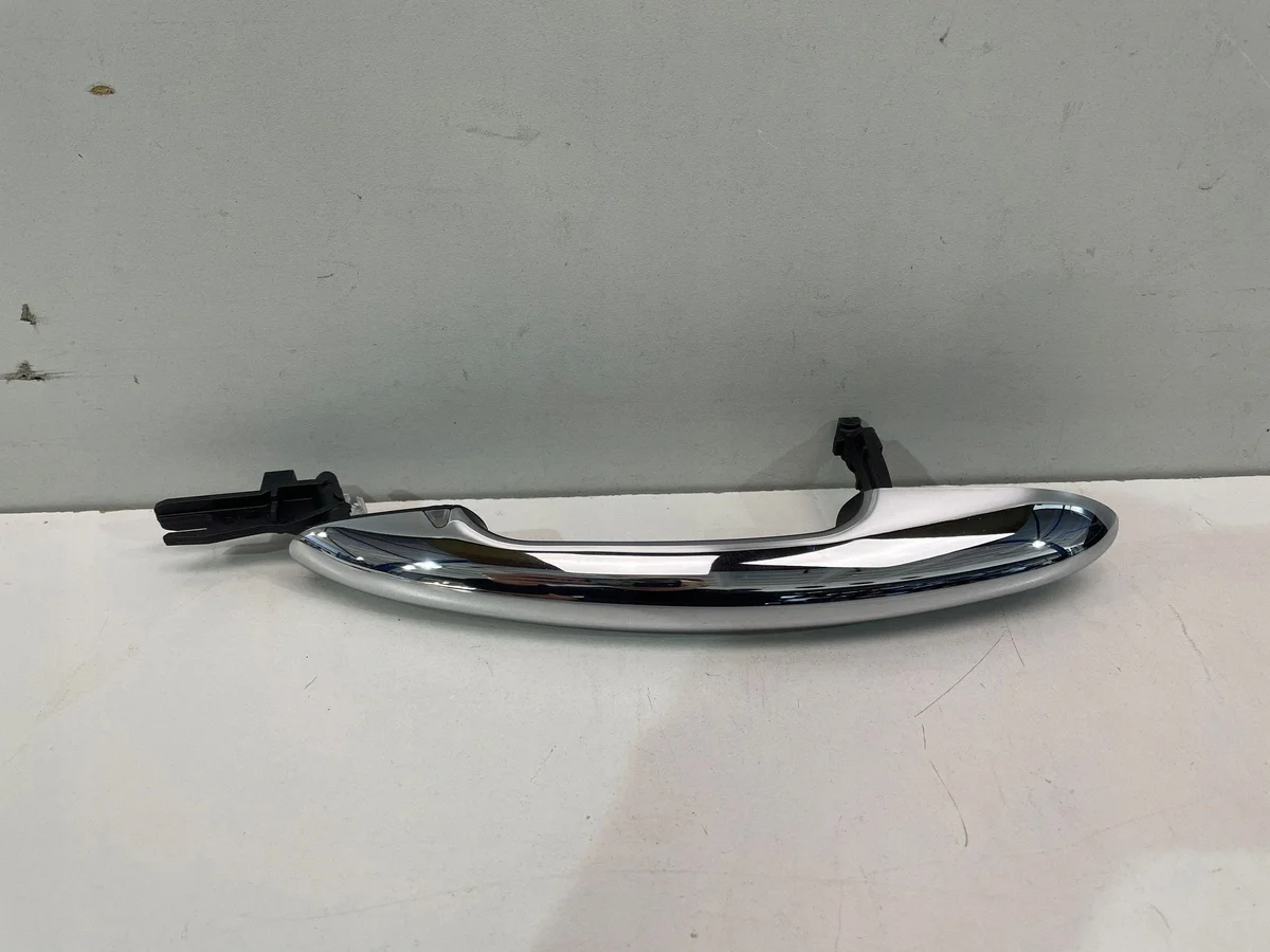 Poignée porte arrière droite Mini F56 F60