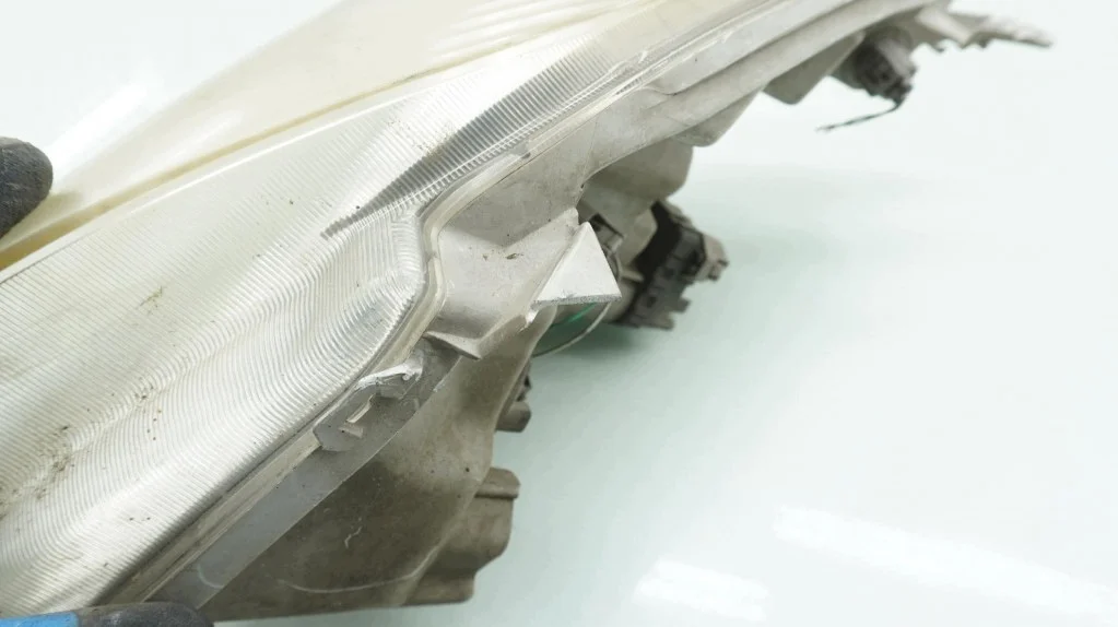 Toyota Corolla Verso Scheinwerfer Rechts M-35664- image 3