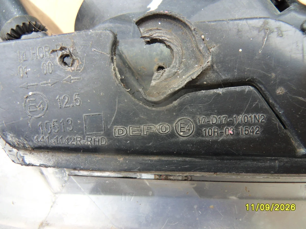 Farol Direito Passat B5 Lift Usado image 9