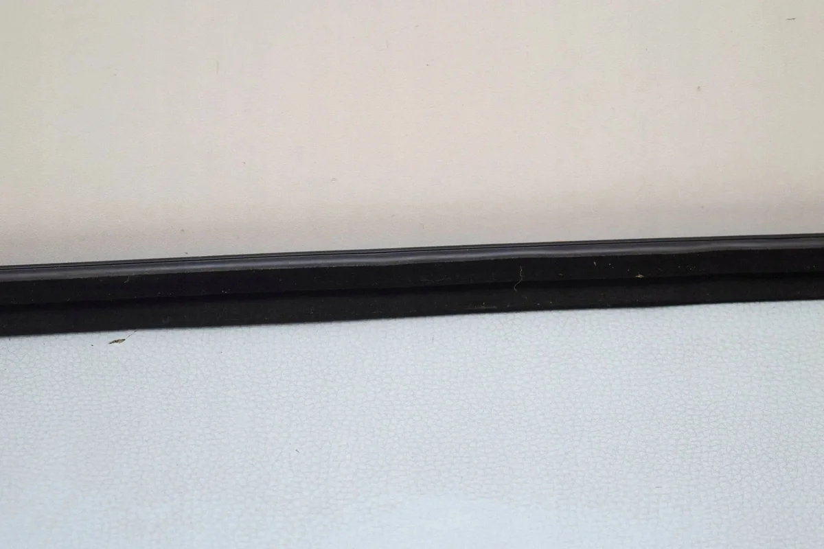 Listello parabrezza BMW 2 F22 F23 17344 image 7