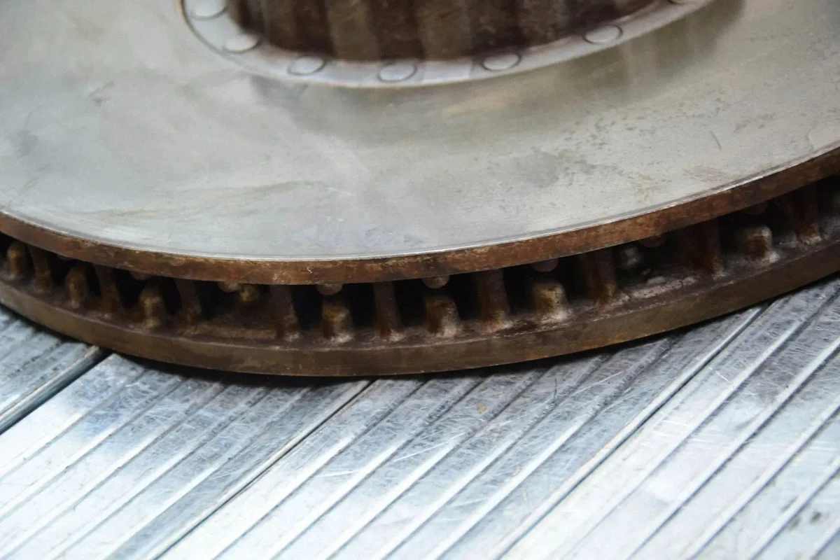 BMW 5 G60 G61 G70 Bremsscheibe vorne 8840311 image 8