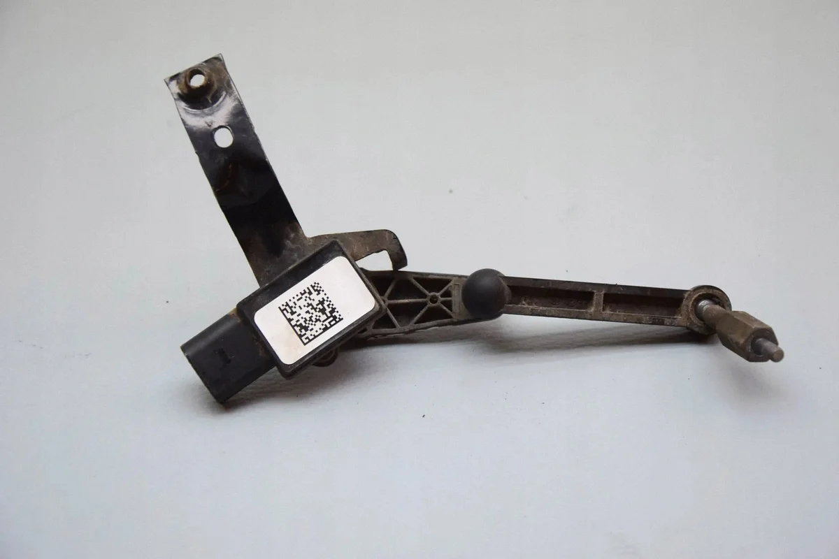 Audi Q4 E-Tron Xenon Level Sensor Rear 1EA512521C image 5