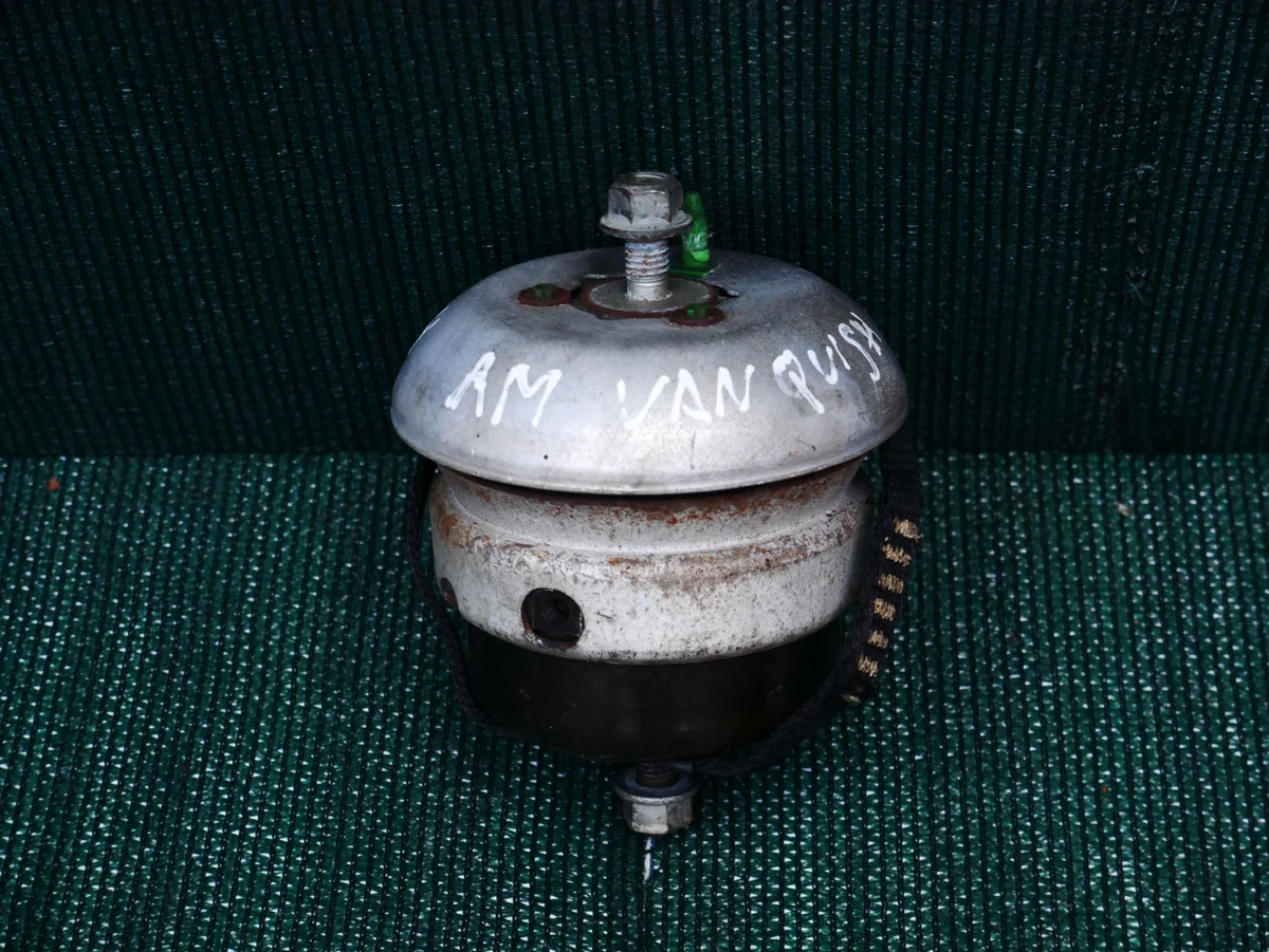 Engine Mount Bolt Aston Martin Vanquish VH310