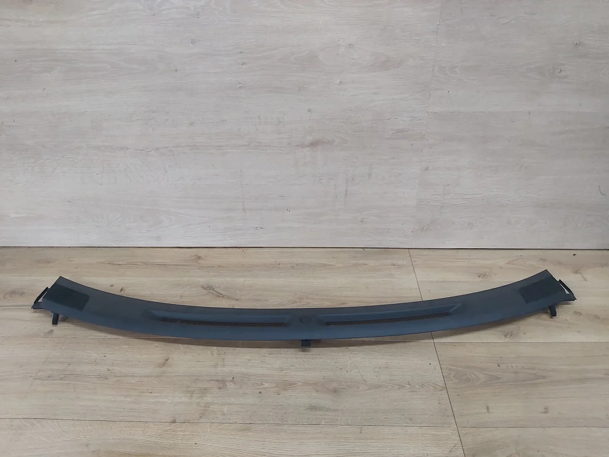 Nissan Qashqai J11 Console Dash Cover 68310 4EH0A