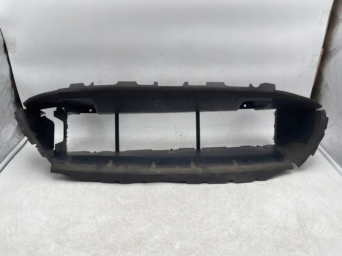 Ford L1TB-8312-A Usado