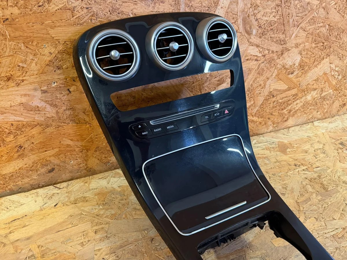 Mercedes W205 C-klass Mittkonsol Dekorpanel image 3