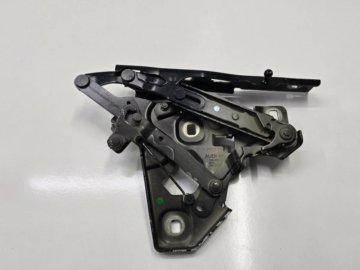 Dobradiça Capô Audi A8 D5 S8 4N0 17- Direito OEM