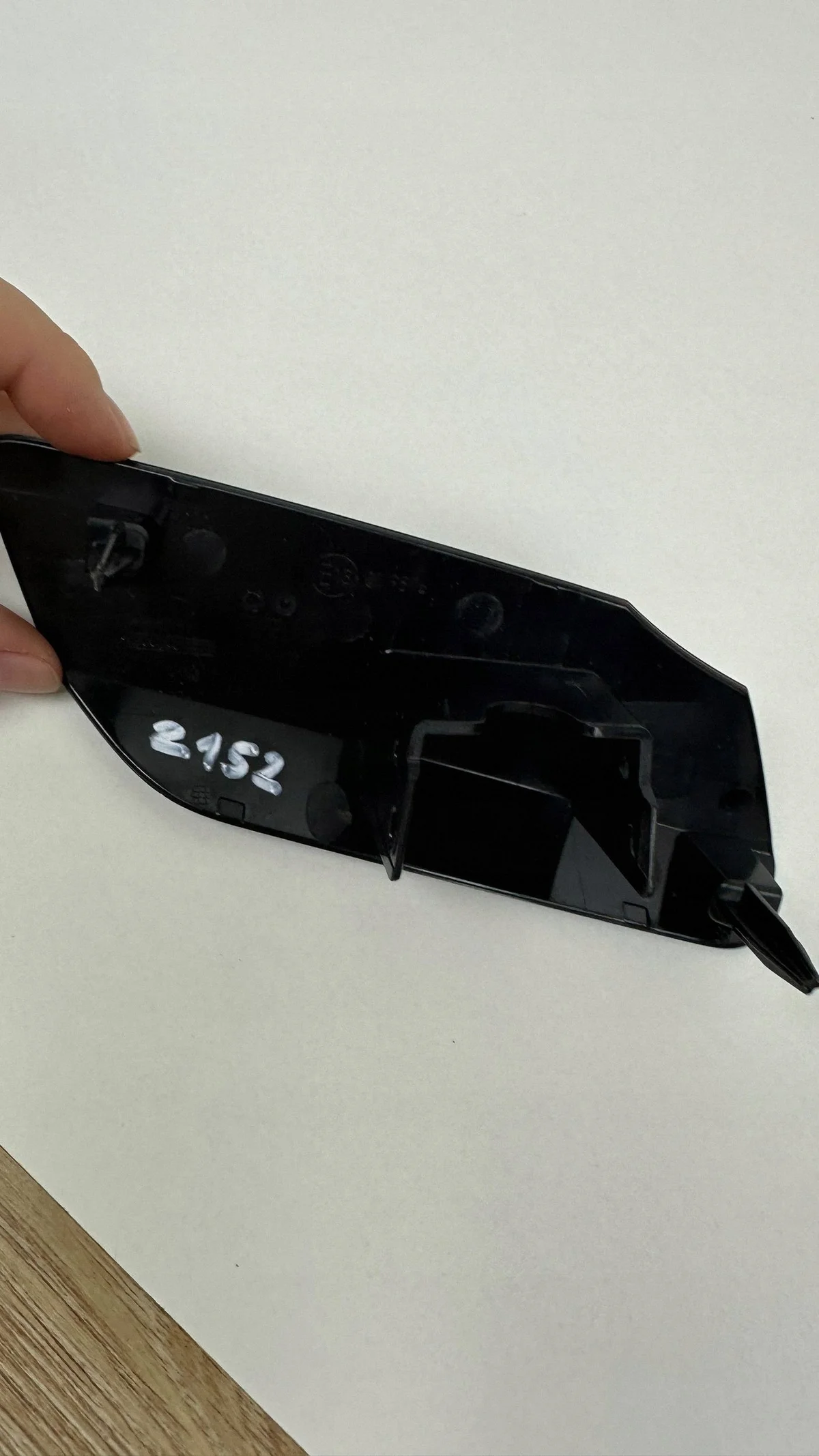 Audi A6 C9 Scheinwerfer-Waschdüsendeckel vorne links image 4