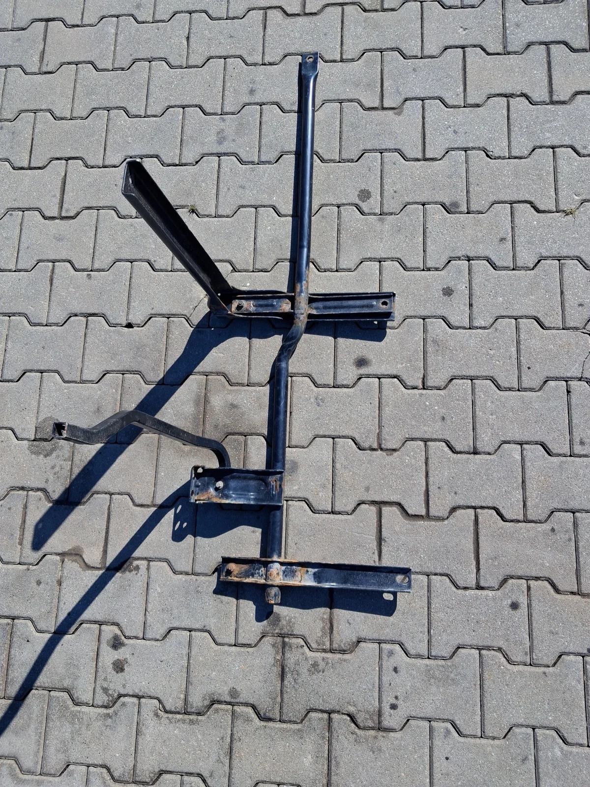 Supporto Spoiler Volvo FH 4 Usato 82429293