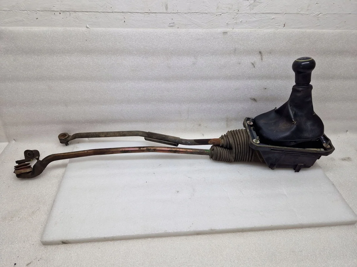 Vaihdevipu Volkswagen Passat B5 Käytetty