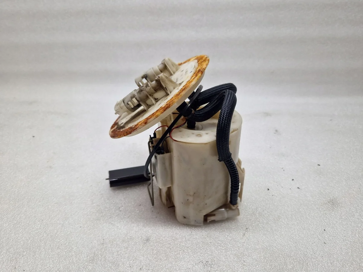 Kraftstoffpumpe Opel Astra H 1319489 image 3