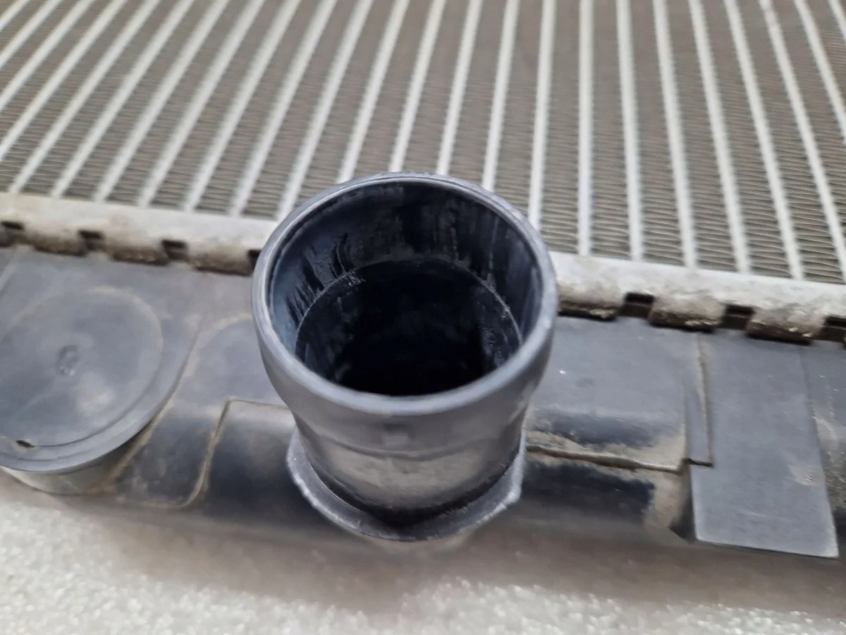 Kühler Wasser Vorne Peugeot 307 6370601E image 3