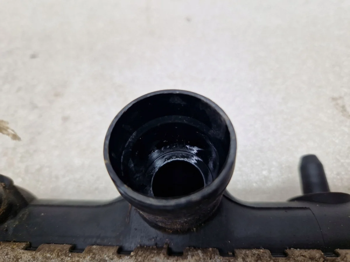 Kühler Wasser Vorne Peugeot 307 6370601E image 5
