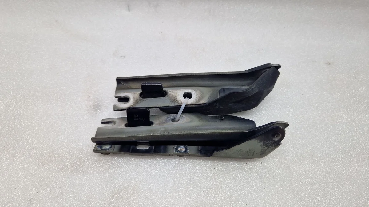 Hood Hinges Front Saab 9-3 Ver2 Used