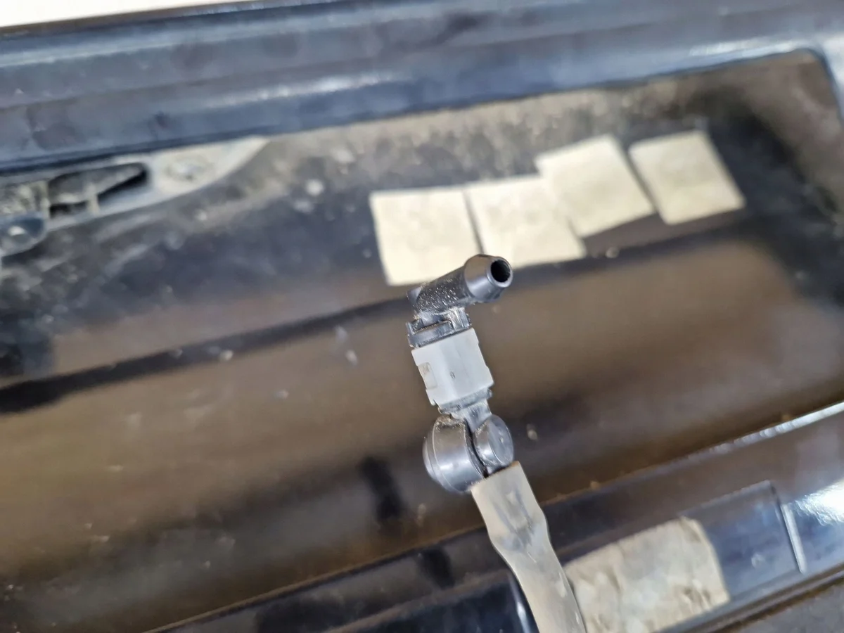 Spoiler Saab 9-3 Ver2 Usato OEM 12837986 image 3