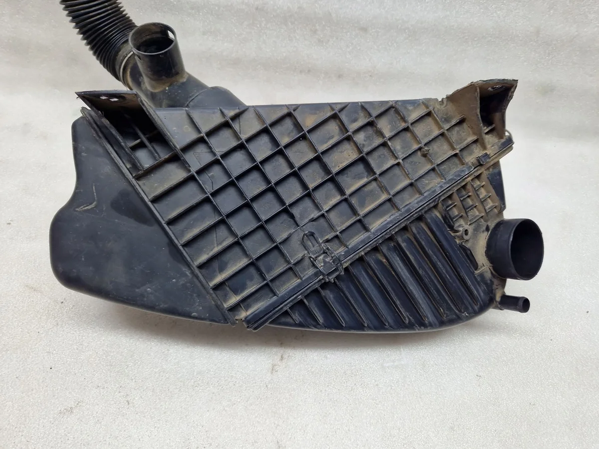 Carcasa Filtro Aire Renault Laguna I 7700872090 image 4