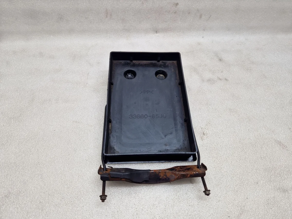 Base de Batería Suzuki Grand Vitara II 3366065J0
