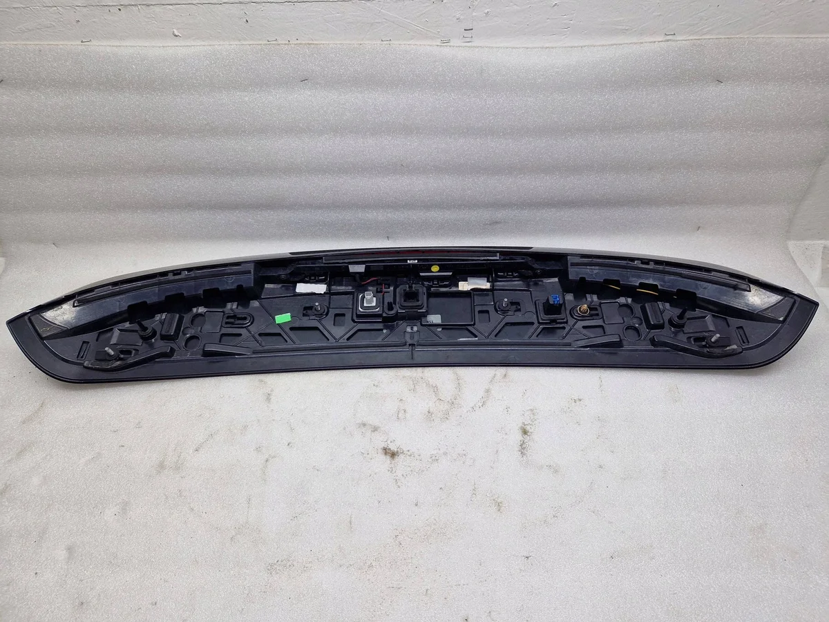 Spoiler coffre Mercedes GLC C253 A1569069600 image 4