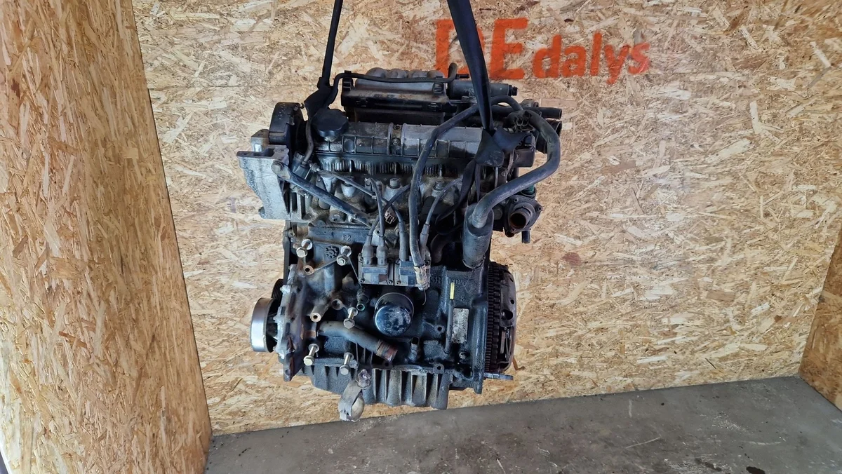 Motor Voor Renault Laguna I F3RJ768 Gebruikt