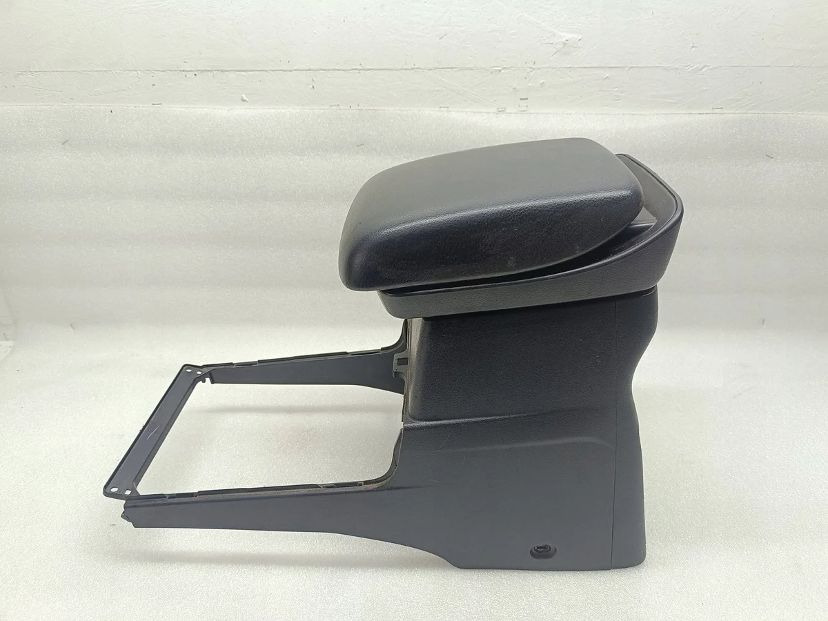 Suzuki Grand Vitara II armstöd, OEM ISA17500 image 3