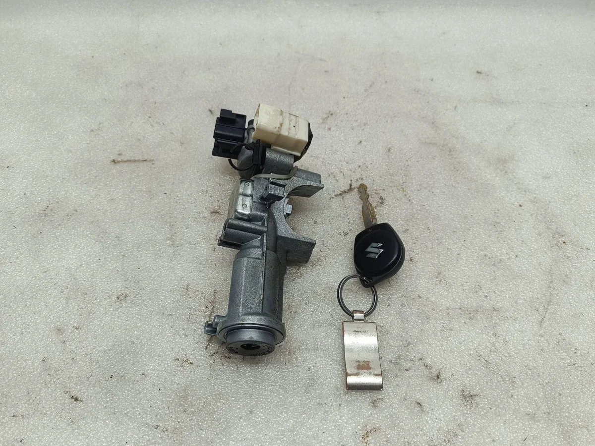 Ignition Switch Suzuki Grand Vitara II ISA17449