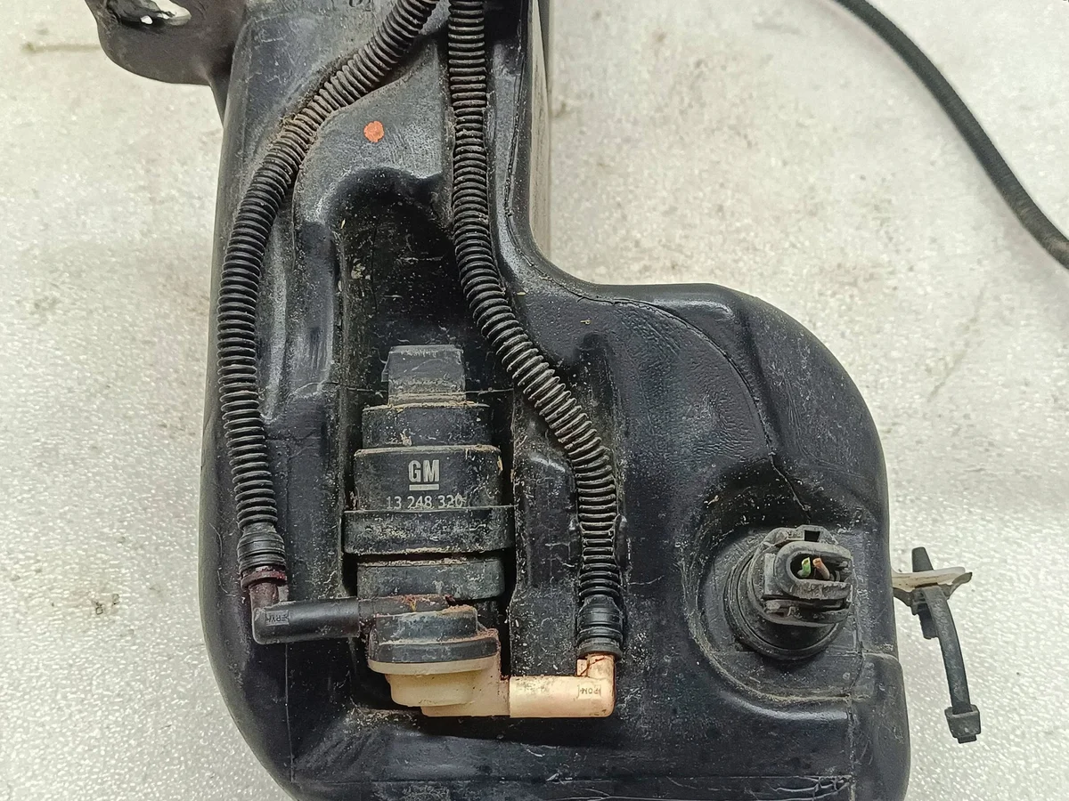 Réservoir lave-glace Opel Astra H ISA17422 image 3