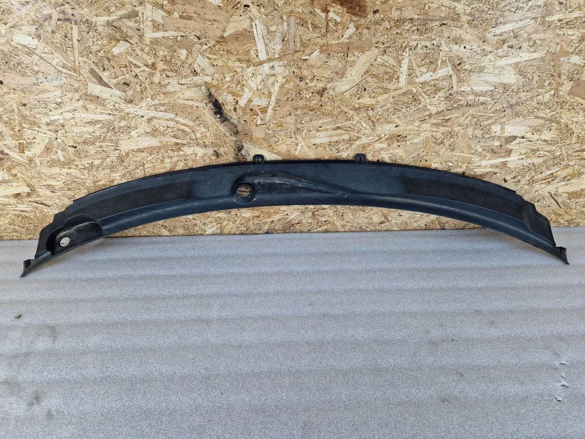 Windlauf vorne Audi A6 S6 C6 4F 4F1819403