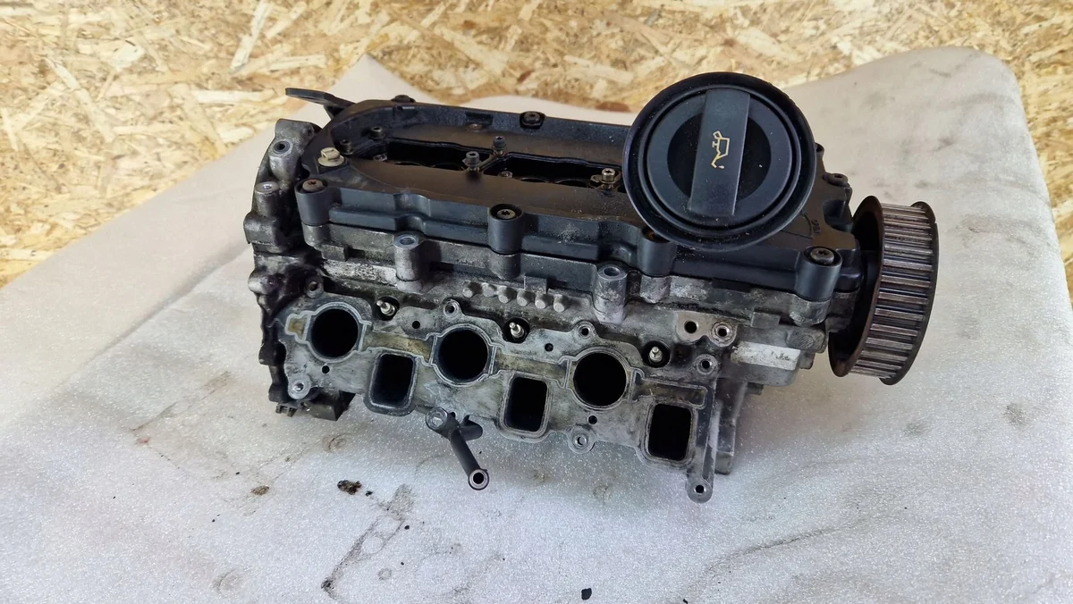 Engine Cylinder Head for Audi A6 S6 C6 4F image 3