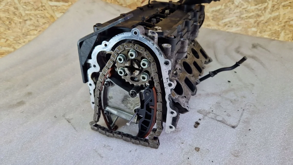 Engine Cylinder Head for Audi A6 S6 C6 4F image 4