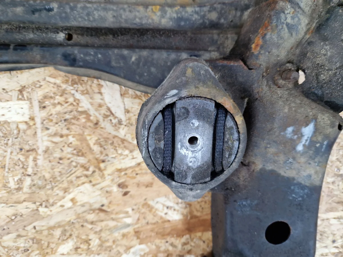 Front Axle Audi A6 S6 C6 4F Used ISA17249 image 6