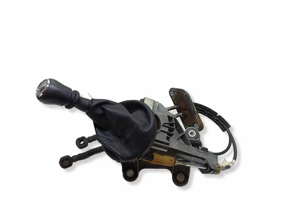 Levier de vitesses VW Transporter T5 Caravelle 7H0711025E
