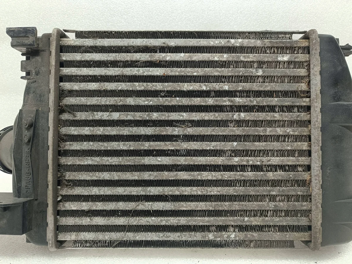 Intercooler Renault Captur 14461B680E image 4