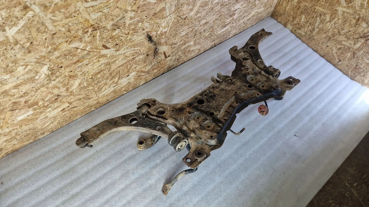 Sanki avant Ford Focus ISA16474 image 10
