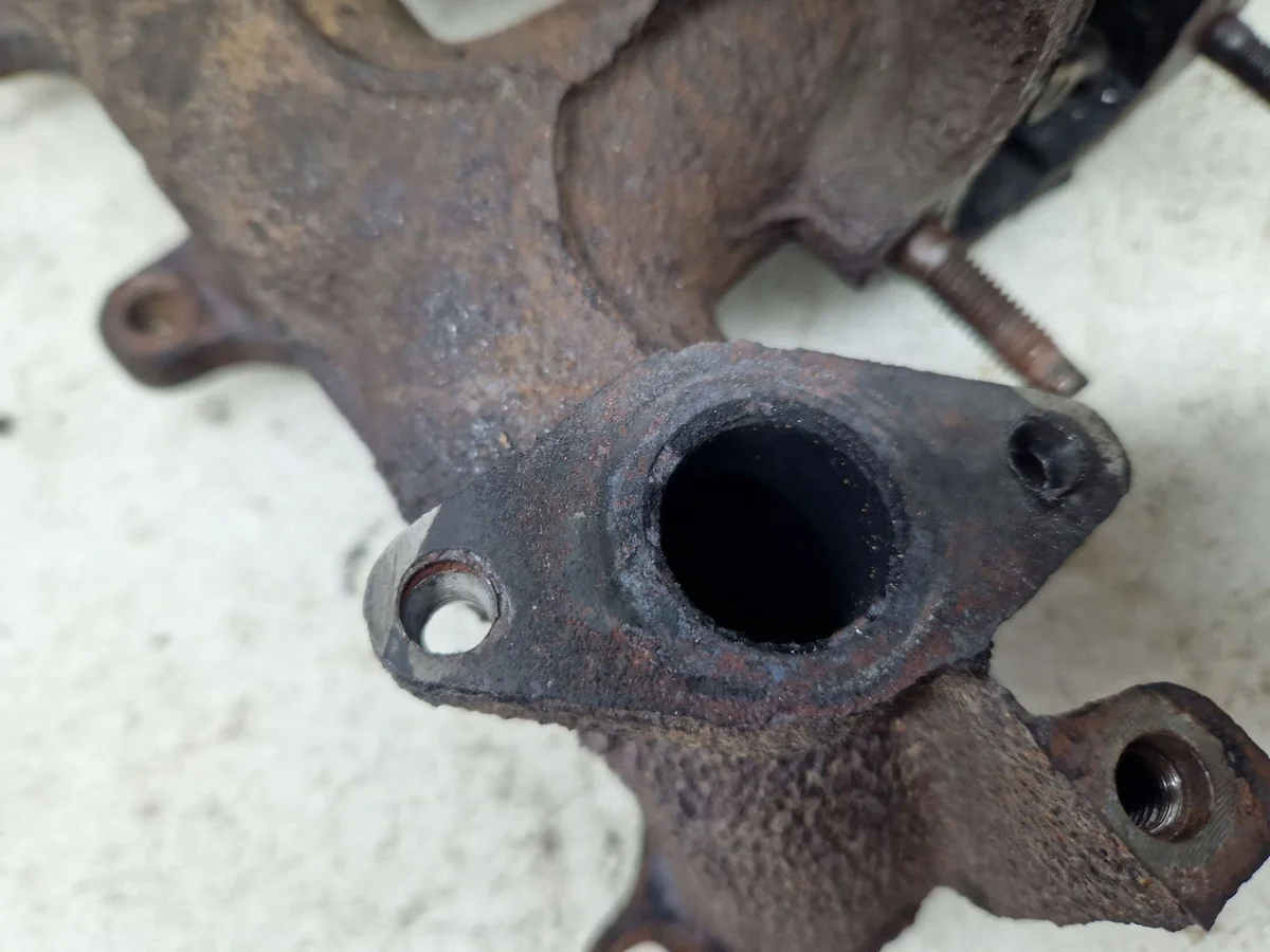 Turbo Avant Volkswagen Fox ISA16264 image 3