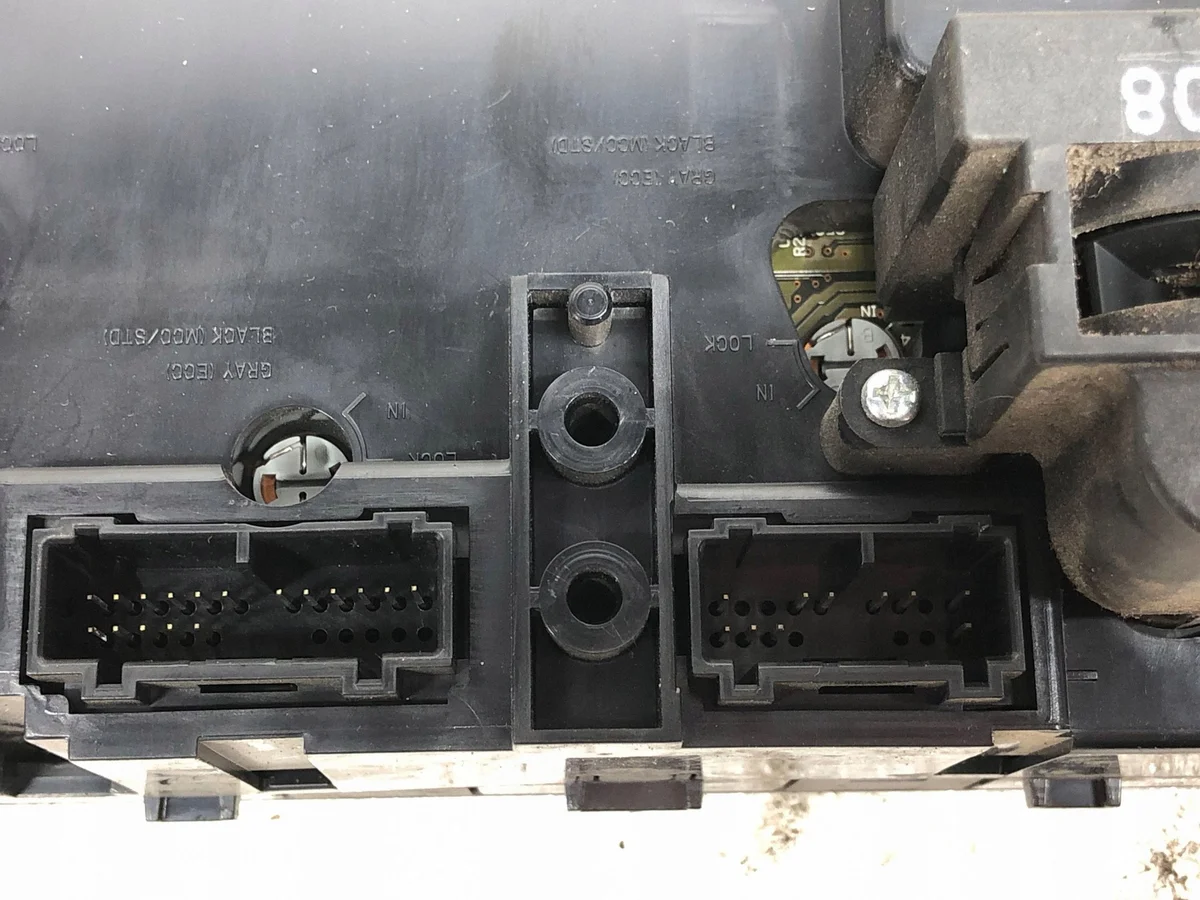 Klimaanlagenpanel Volvo V70 ISA16110 image 3