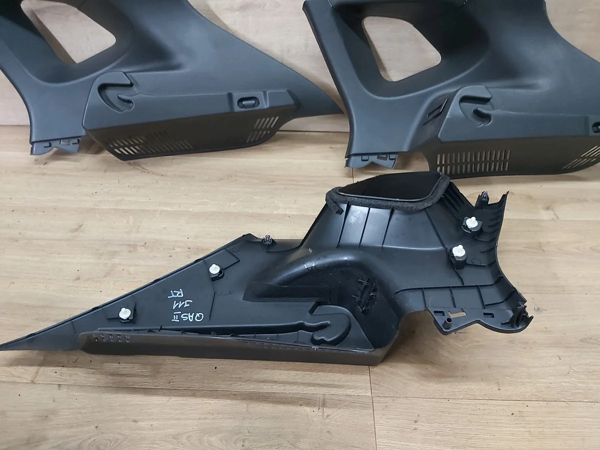 Nissan Qashqai J11 C-Säule Verkleidung Rechts image 3