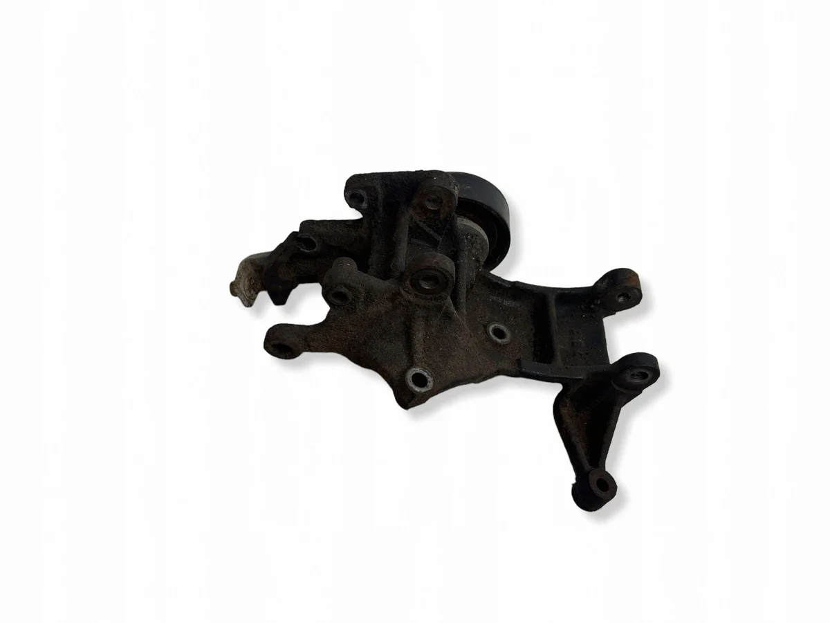 Citroen Berlingo Alternatorfäste ISA15748 image 6