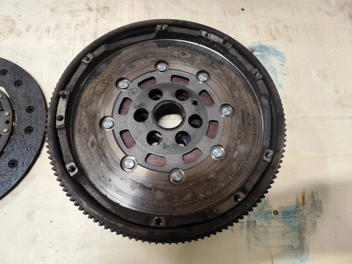 Kit Embreagem Volkswagen Passat B6 06F141031B