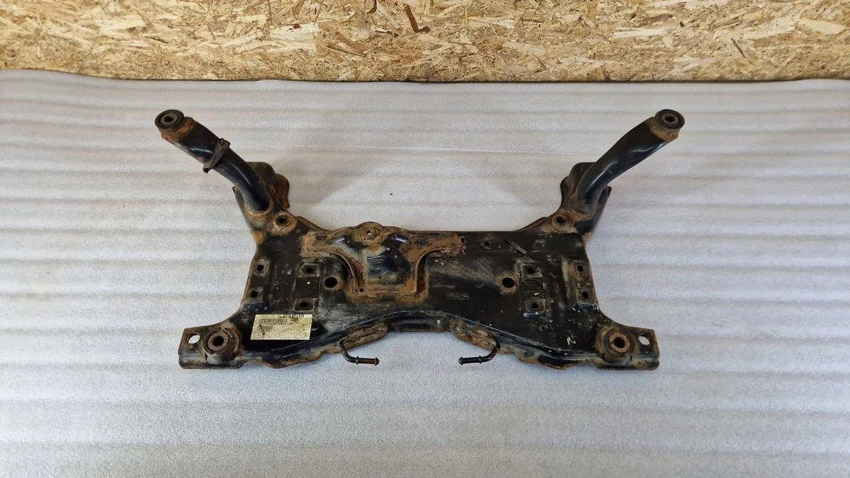 Sanki przednie Volvo V50 ISA15101