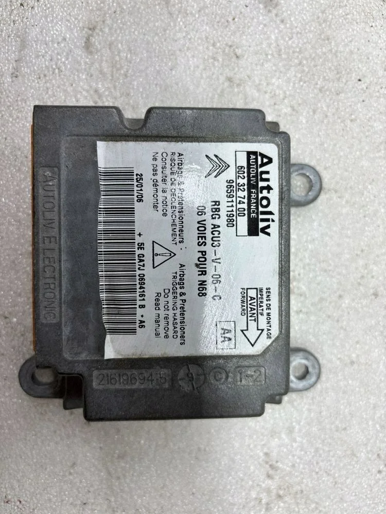 Airbag Steuergerät Citroen Xsara Picasso 602327400 image 8