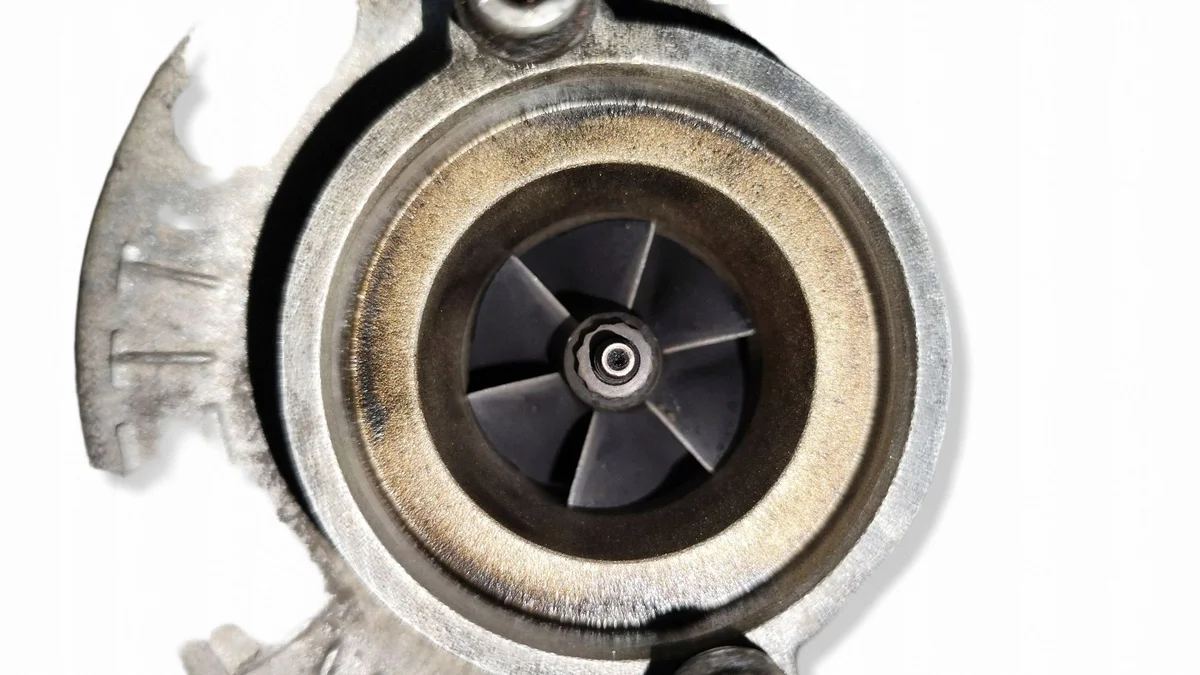 Turbo VW Transporter Caravelle T5 gebraucht ISA14910 image 3