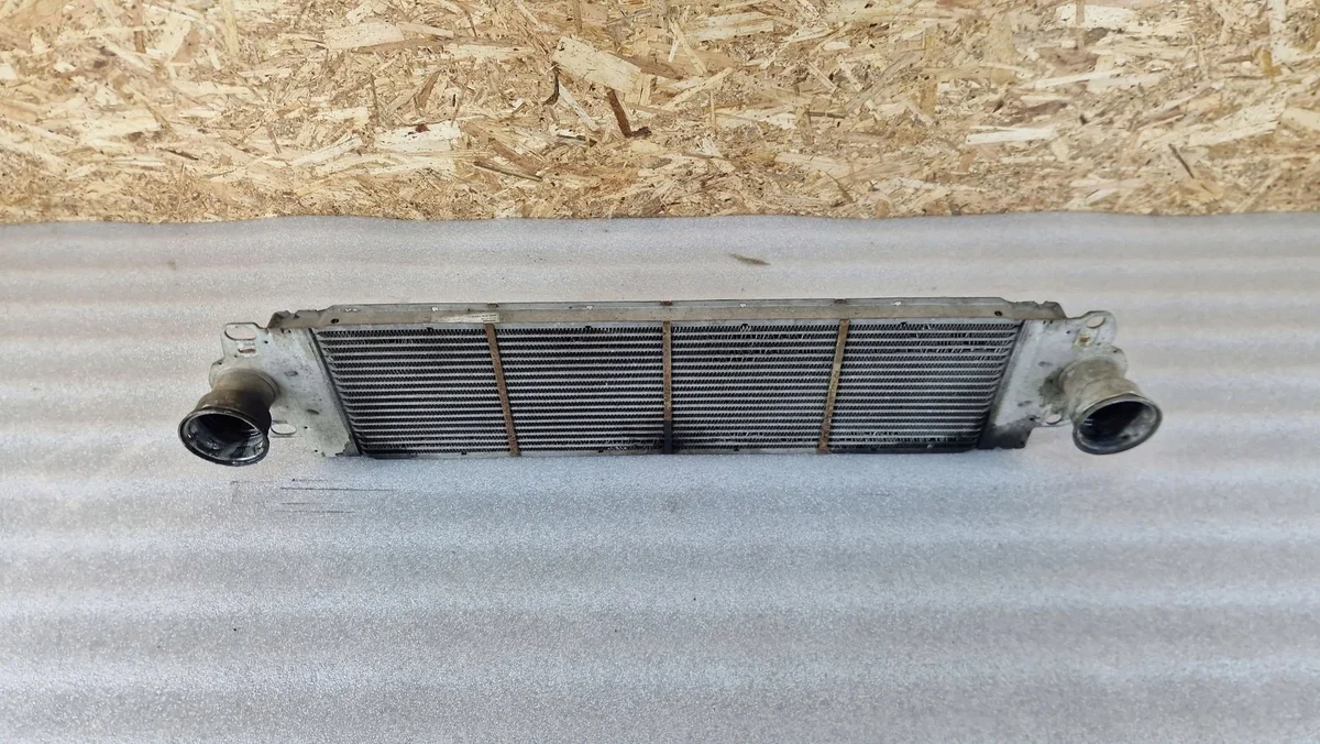 VW T5 Intercooler 8ML376723-511 image 4