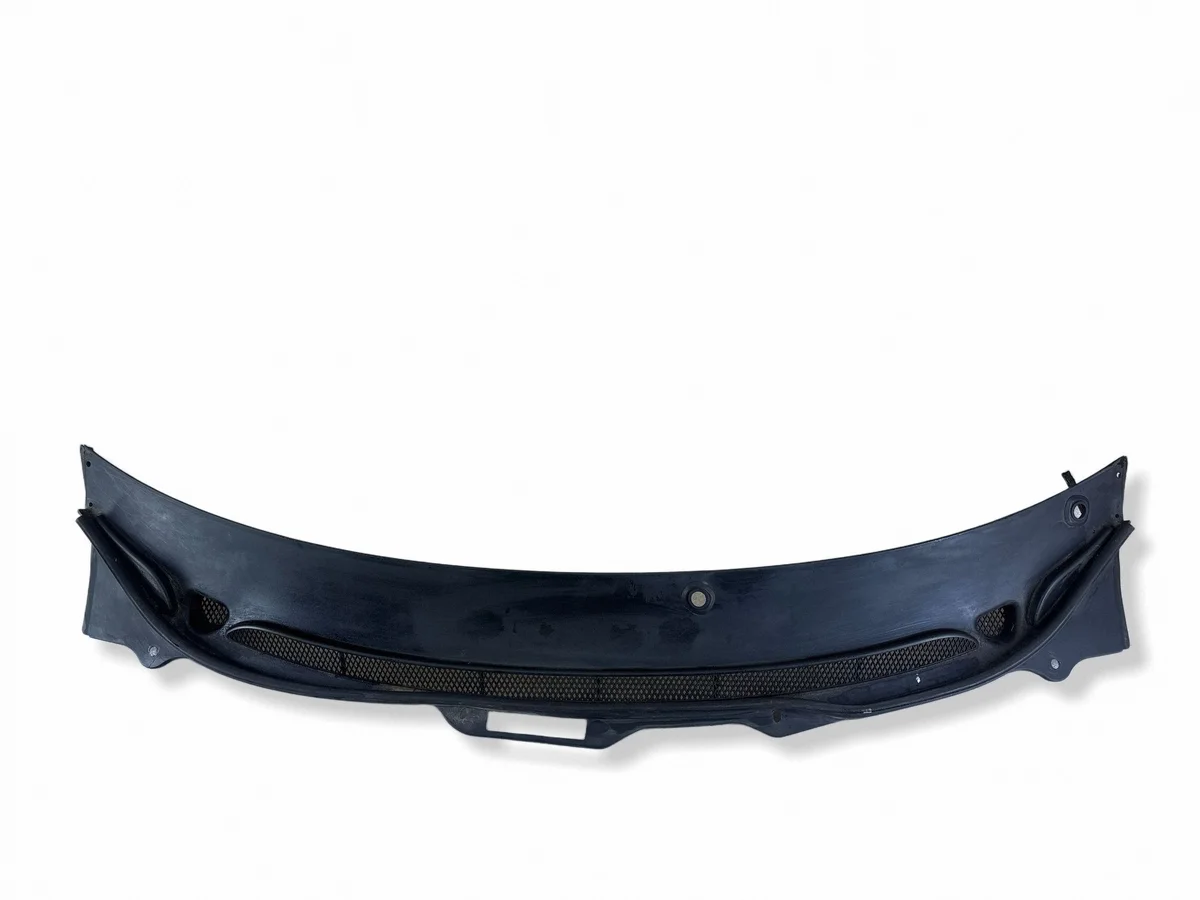 Podszybie Volvo V70 OEM 9190000