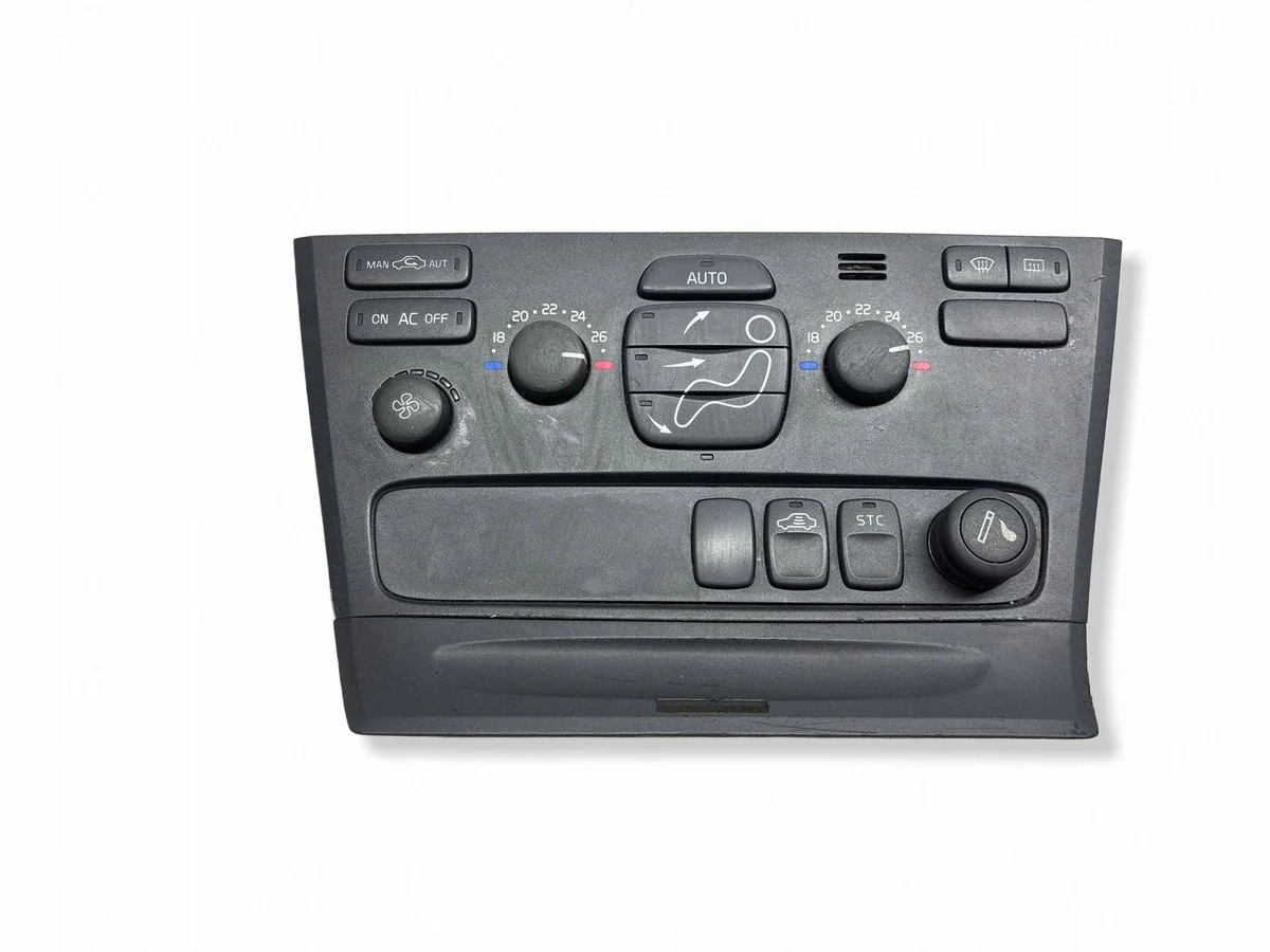 Painel de Ar Condicionado Volvo V70 08650366