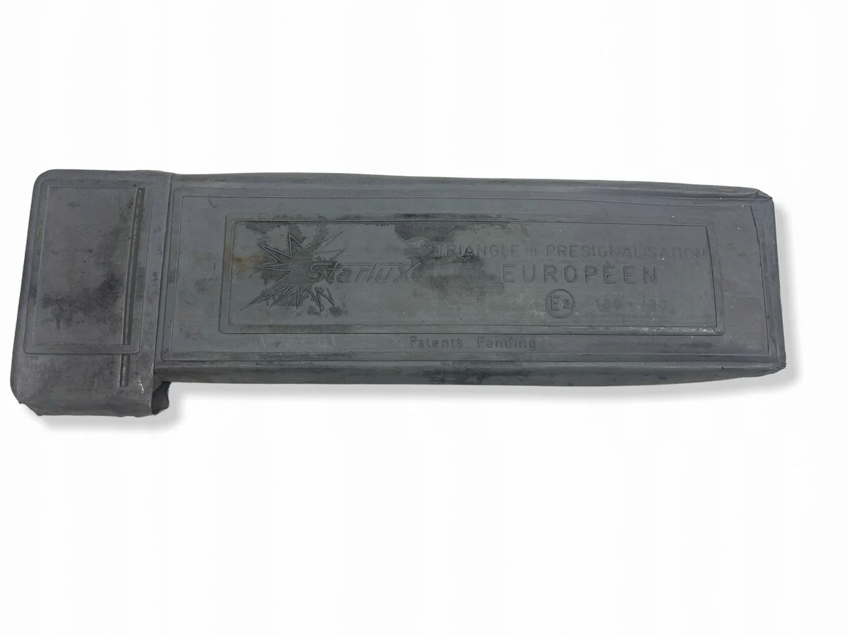 Volvo V70 Warning Triangle 2040E2133 image 6