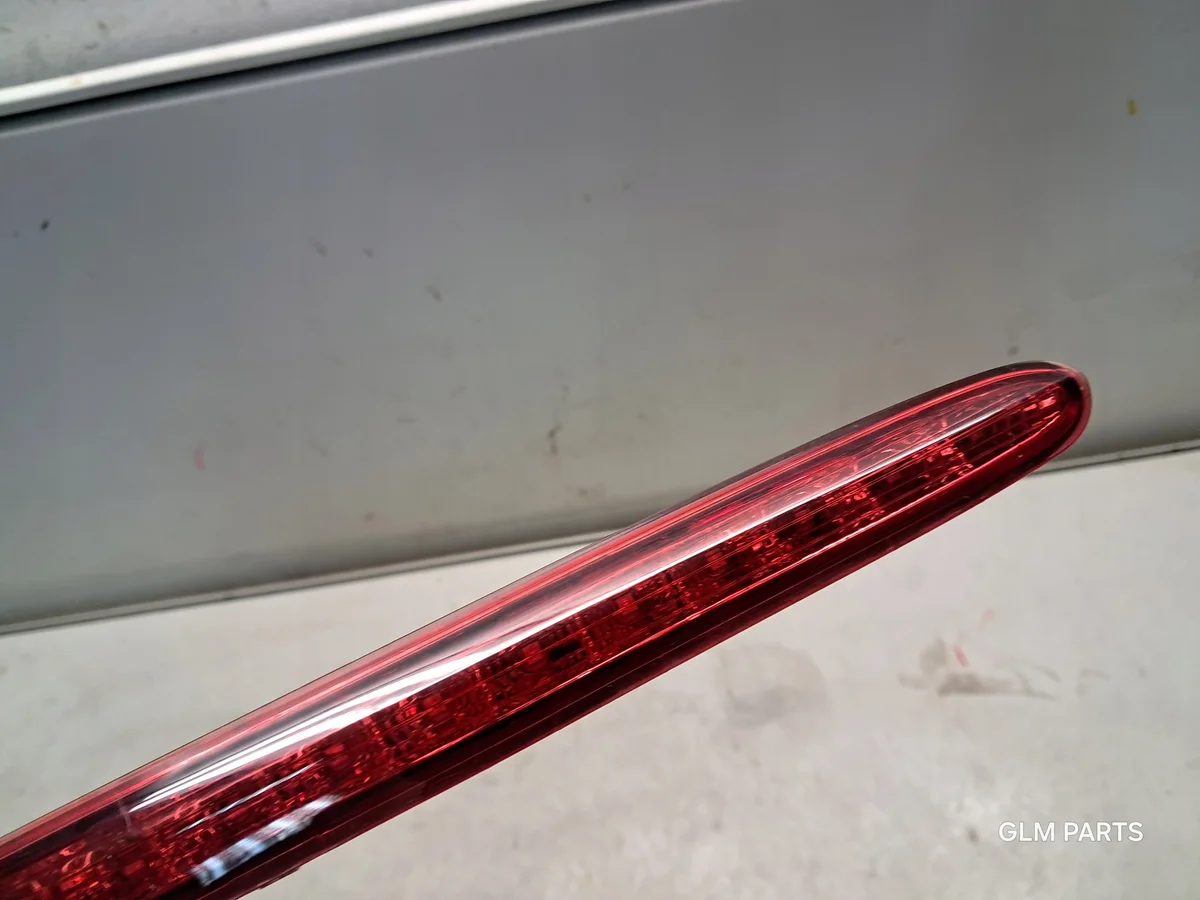 3ème feu stop Mercedes-Benz A 2098201056 image 7