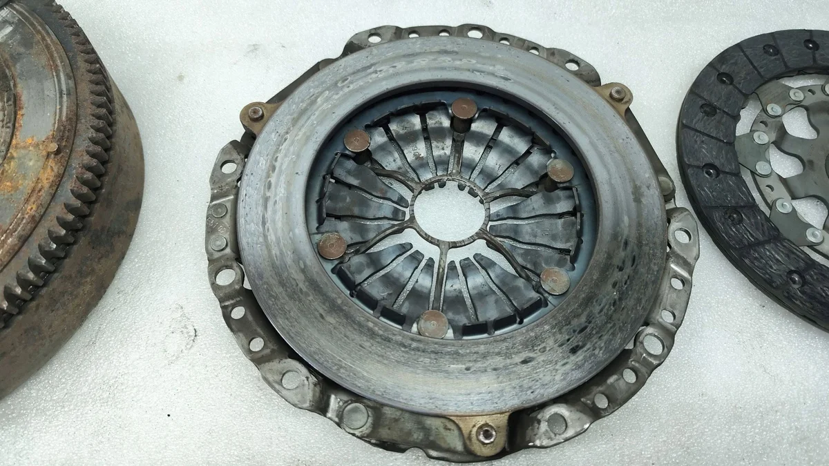 Kit de embrague BMW Serie 3 E46 ISA13925 image 4